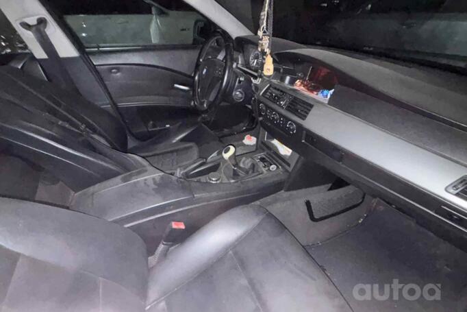 BMW 5 Series E60/E61 Sedan