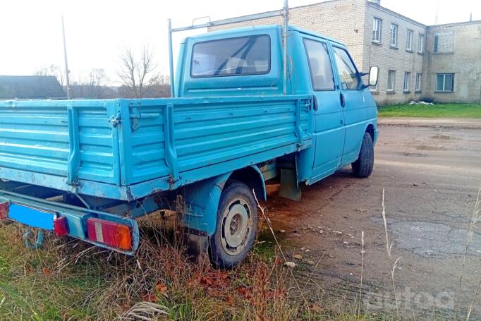 Volkswagen Transporter T4 Minivan 4-doors