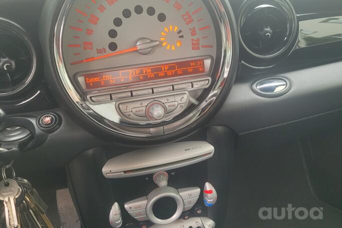 Mini Cooper R56 Hatchback