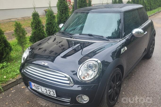Mini Cooper R56 Hatchback