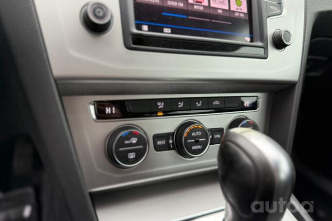 Volkswagen Passat B8 Variant wagon 5-doors