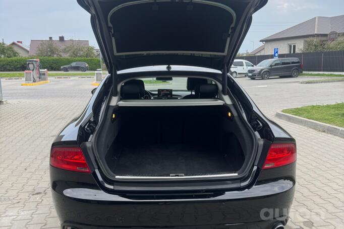 Audi A7 4G Sportback liftback