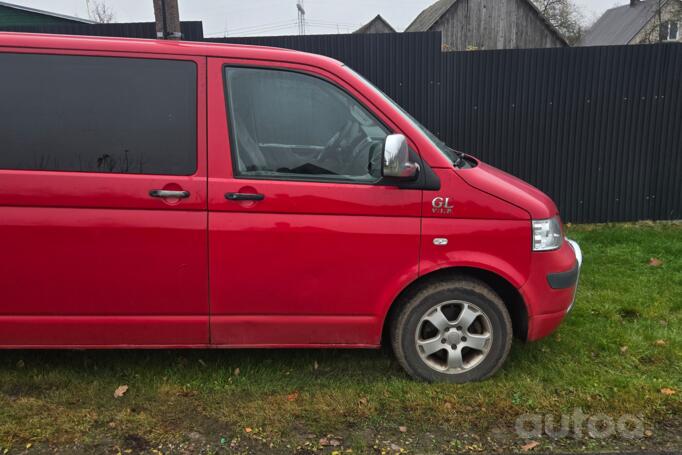 Volkswagen Transporter T5 Minivan 4-doors