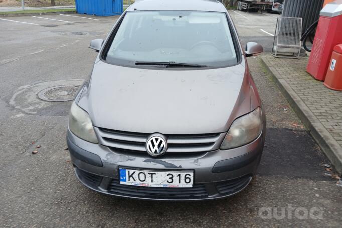 Volkswagen Golf Plus 1 generation