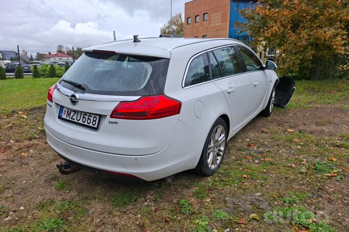 Opel Insignia A Sports Tourer wagon 5-doors