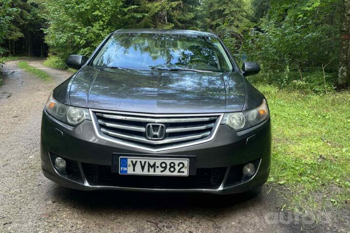 Honda Accord 8 generation Sedan 4-doors