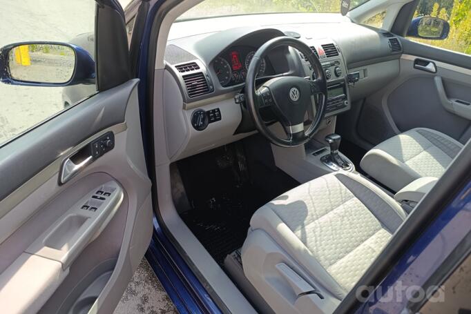 Volkswagen Touran 1 generation [restyling] Minivan 5-doors
