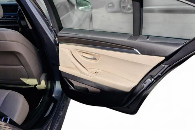 BMW 5 Series F07/F10/F11 Sedan
