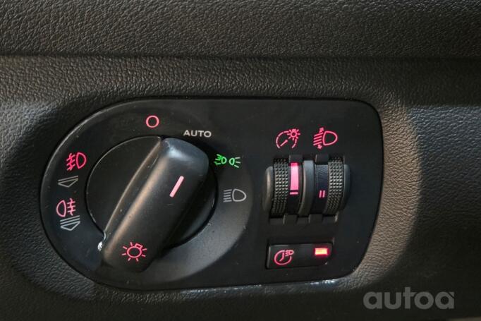 Audi A3 8P/8PA [2th restyling] Sportback hatchback 5-doors