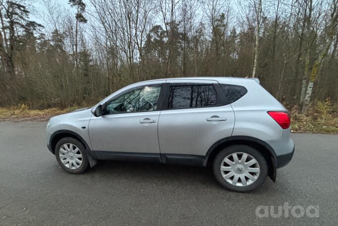 Nissan Qashqai 1 generation Crossover 5-doors