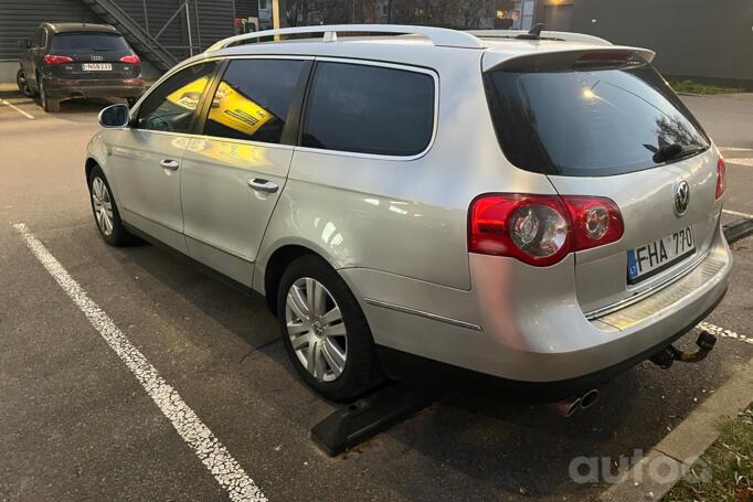 Volkswagen Passat B6 wagon 5-doors