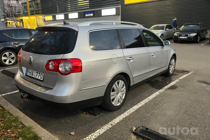Volkswagen Passat B6 wagon 5-doors