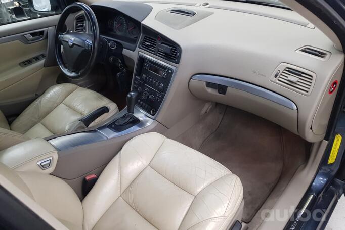 Volvo S60 1 generation [restyling] Sedan