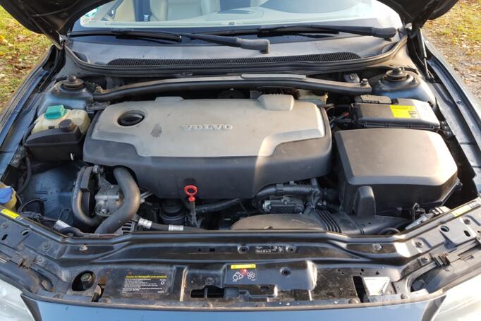 Volvo S60 1 generation [restyling] Sedan