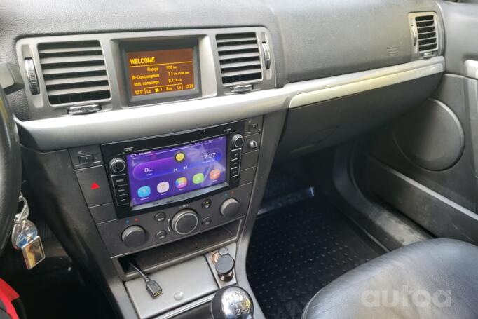 Opel Vectra C [restyling] wagon 5-doors