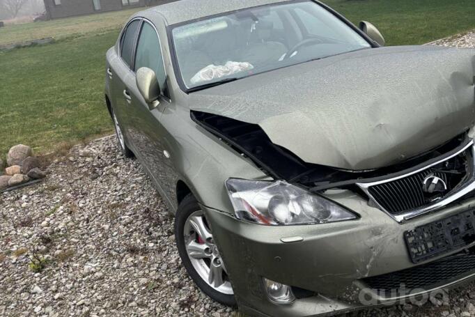 Lexus IS XE20 Sedan 4-doors