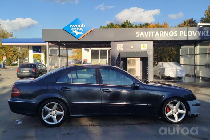 Mercedes-Benz E-Class W211 Sedan