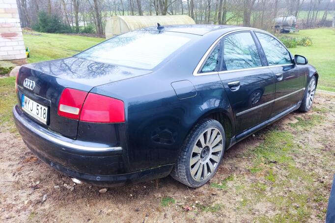 Audi A8 D3/4E Sedan