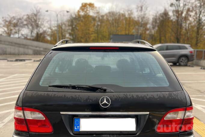 Mercedes-Benz E-Class W211/S211 wagon 5-doors