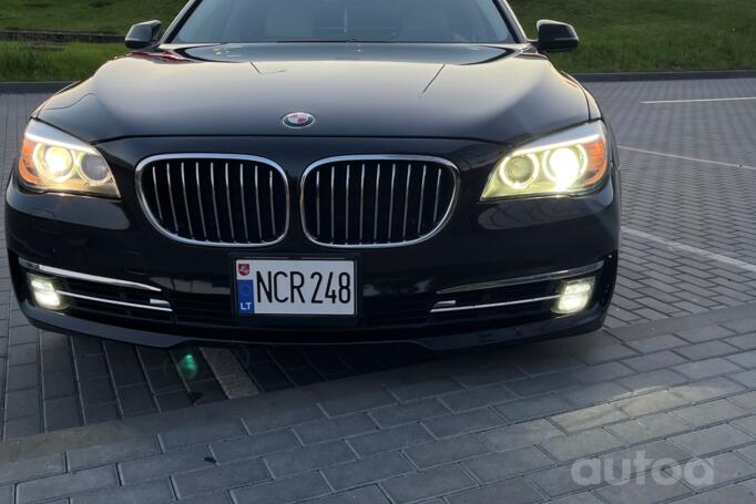BMW 7 Series F01/F02 [restyling] Sedan