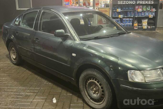 Volkswagen Passat B1 [restyling] wagon