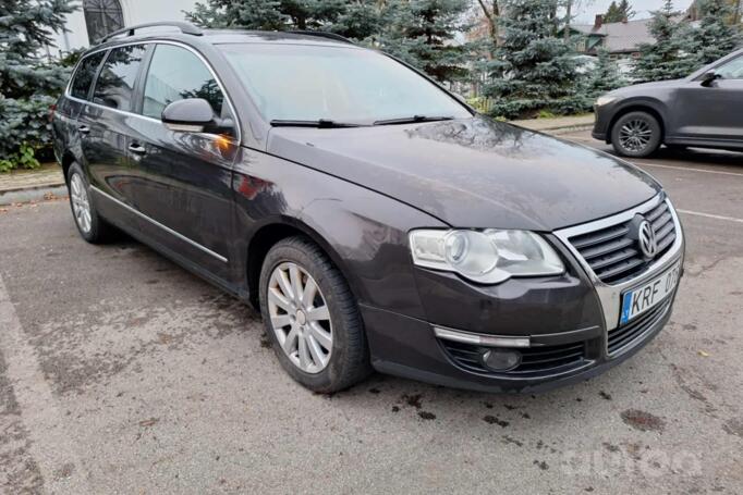 Volkswagen Passat B6 wagon 5-doors