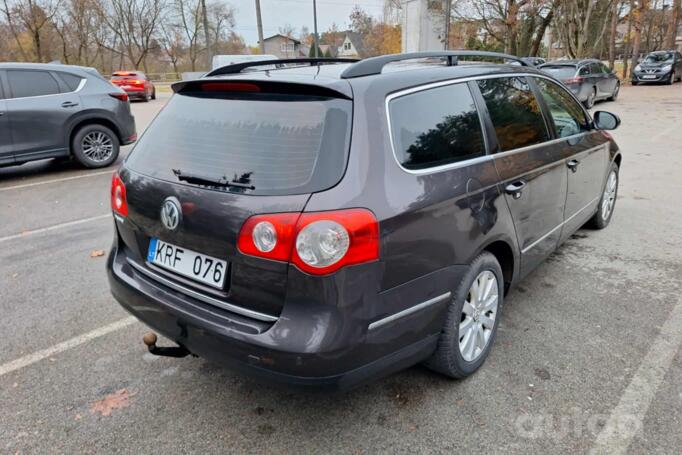 Volkswagen Passat B6 wagon 5-doors