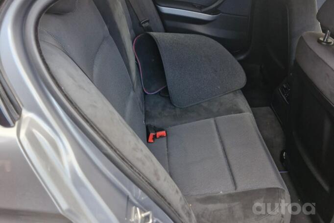 BMW 3 Series E90/E91/E92/E93 [restyling] Sedan