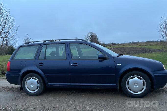 Volkswagen Golf 4 generation wagon