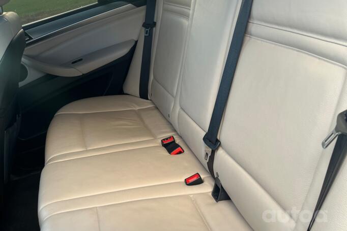 BMW X5 E70 [restyling] Crossover