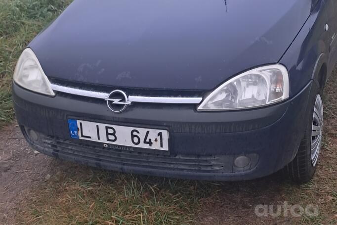 Opel Combo C Tour minivan