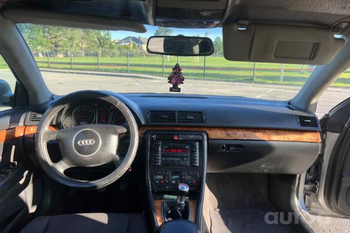 Audi A4 B6 Avant wagon 5-doors