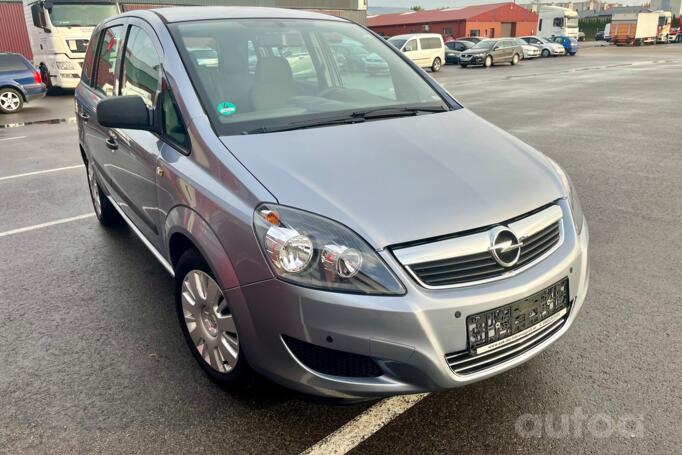 Opel Zafira B [restyling]