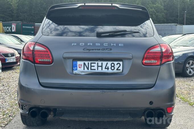 Porsche Cayenne 958 Crossover