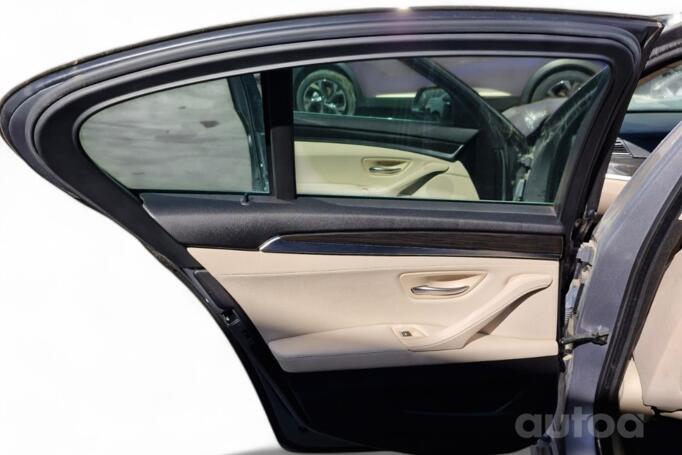 BMW 5 Series F07/F10/F11 Sedan