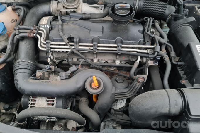 Skoda Octavia 2 generation Combi wagon 5-doors