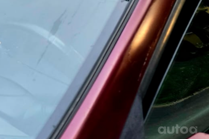 Nissan Primera P12 Liftback