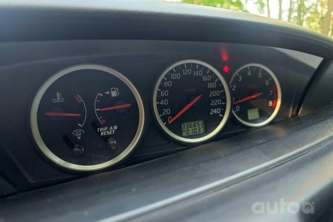 Nissan Primera P12 Liftback