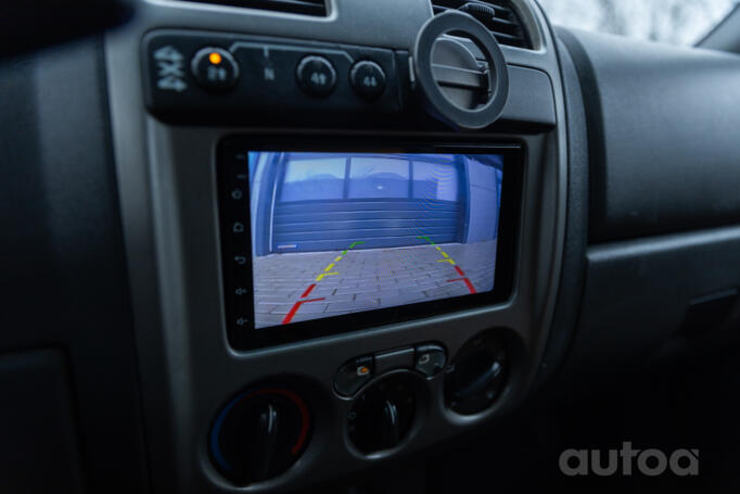 Chevrolet Colorado 1 generation Crew Cab pickup 4-doors