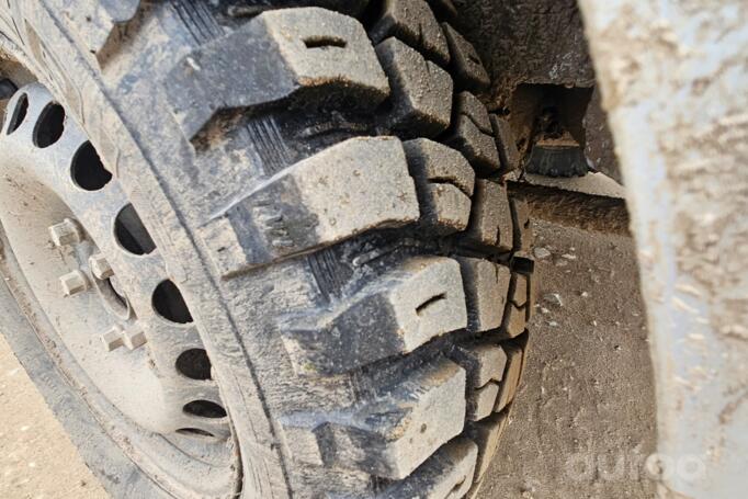 Volkswagen Passat B5 Sedan 4-doors