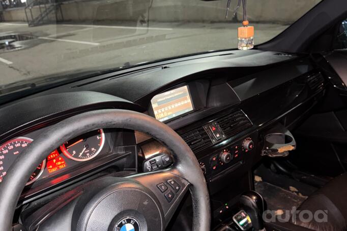 BMW 5 Series E60/E61 Sedan