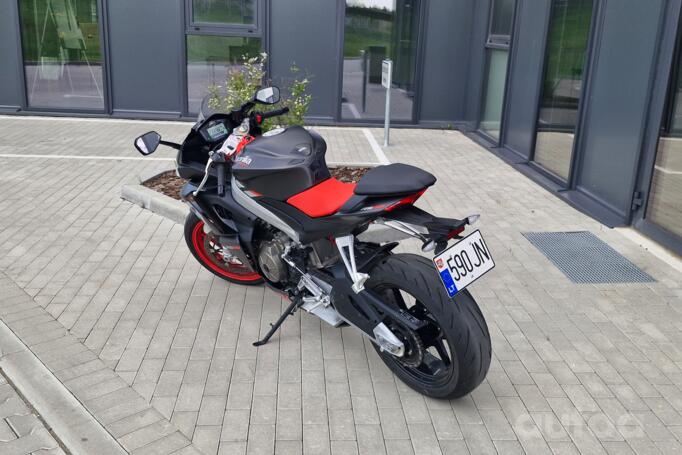 Aprilia RS