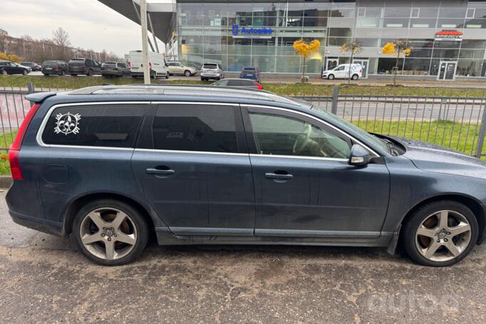 Volvo V70 3 generation wagon