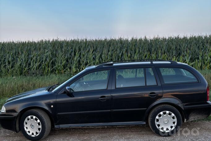 Skoda Octavia 1 generation [restyling] Combi wagon 5-doors