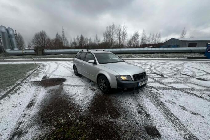 Audi A4 B6 Avant wagon 5-doors