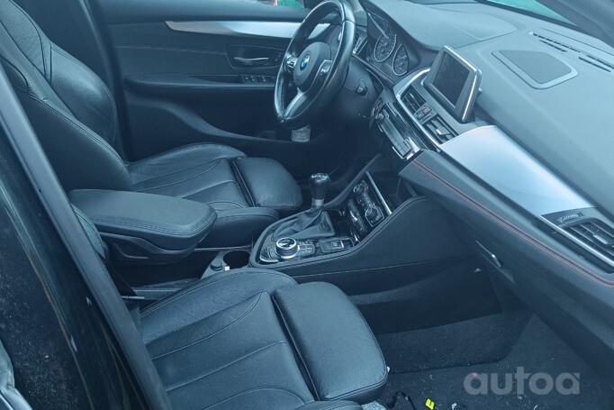 BMW 2 Series Active Tourer F45 Minivan