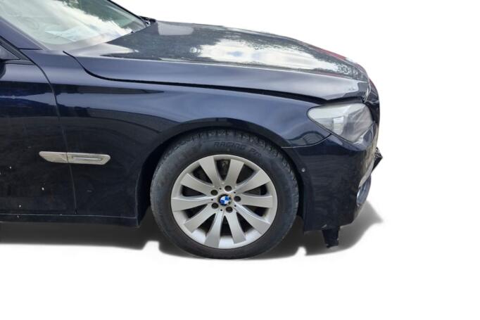 BMW 7 Series F01/F02 Sedan
