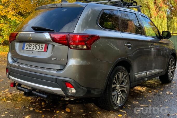 Mitsubishi Outlander 3 generation [3th restyling] Crossover