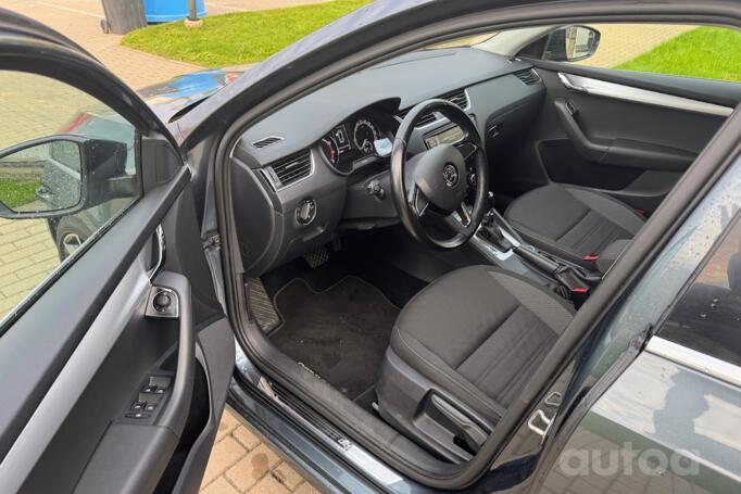 Skoda Octavia 3 generation [restyling] Combi wagon 5-doors