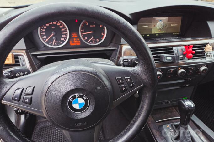 BMW 5 Series E60/E61 Touring wagon